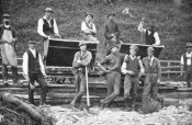 Les mineures 1900